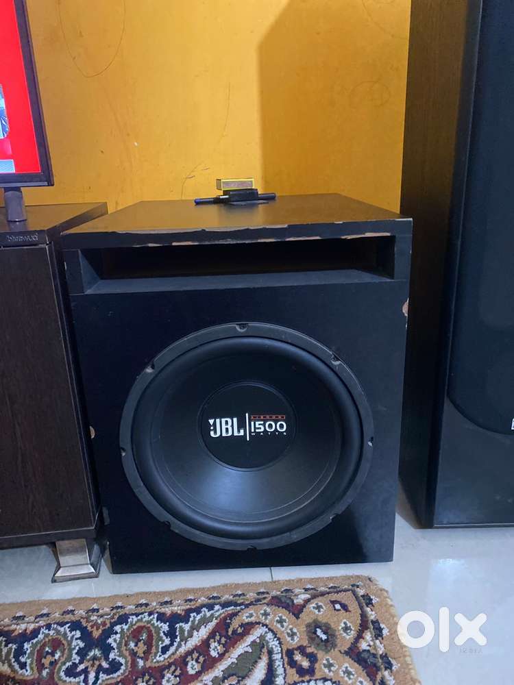 JBL 1500 Subwoofer Original with Enclosure