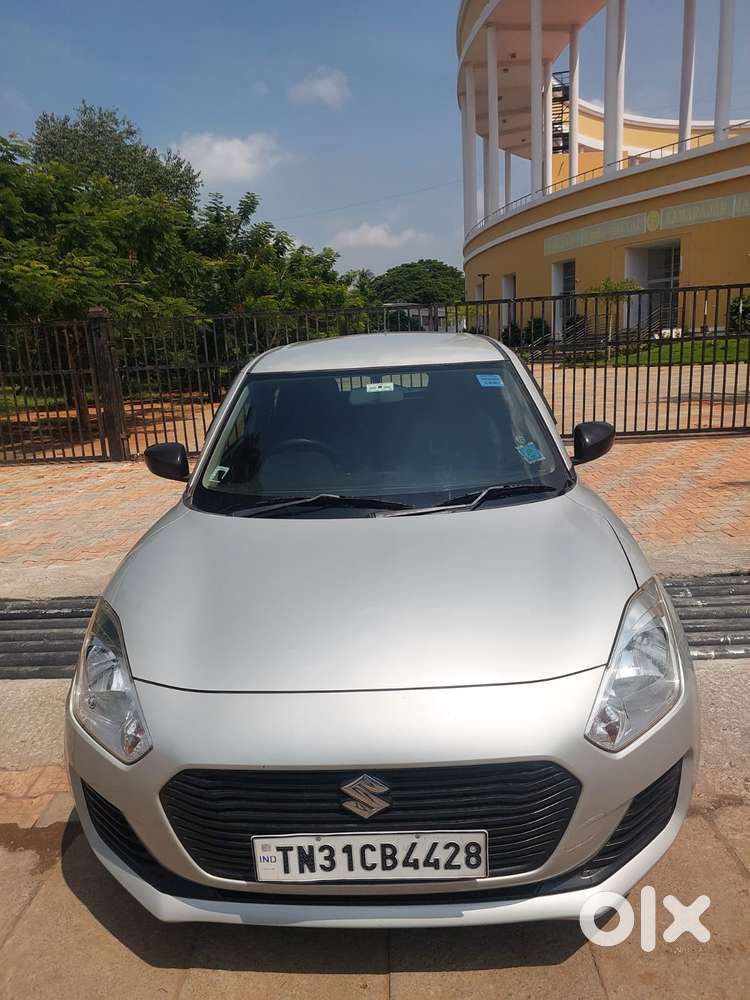 Maruti Suzuki Swift LXI Option, 2019, Petrol