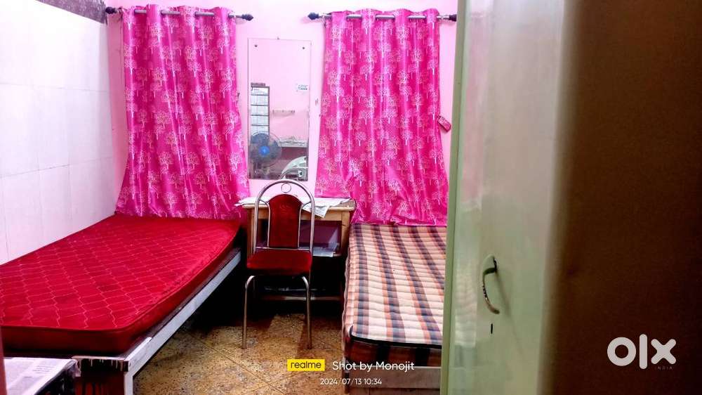 Furnished Girls PG in Tollygunge.
