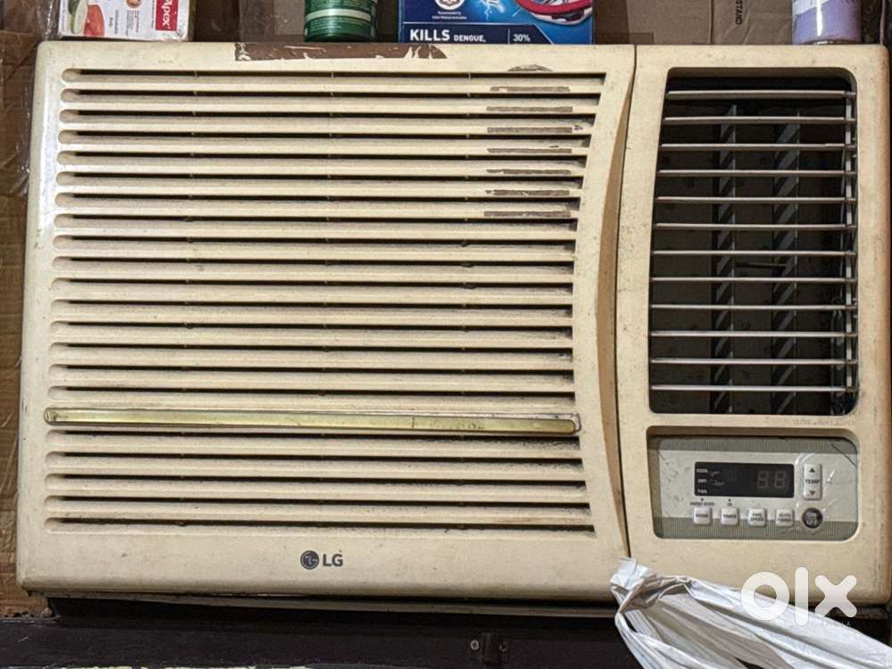 1.5ton LG Air conditioner