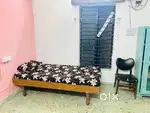 Ac and non ac boys pg in Alkapuri