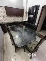 Elegant Glass Dining Table Set – 6 Seater