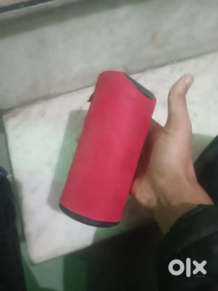 Very good condition speaker best price good speakermoney need sale bas