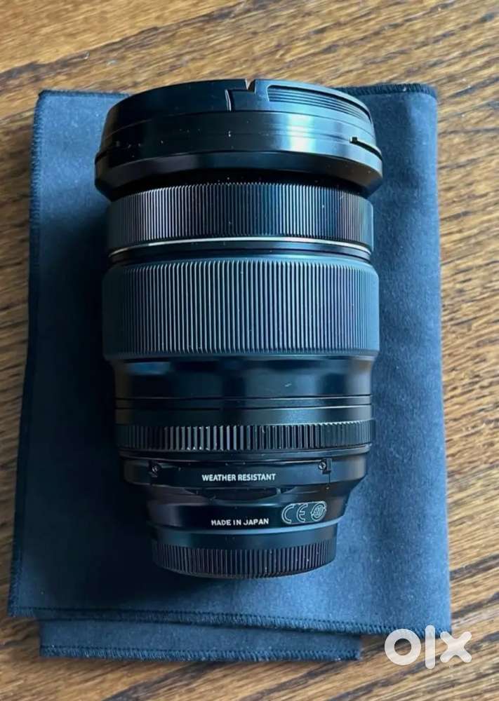 Fuji XF16-55mmF2.8 R LM WR zoom lens - excellent condition