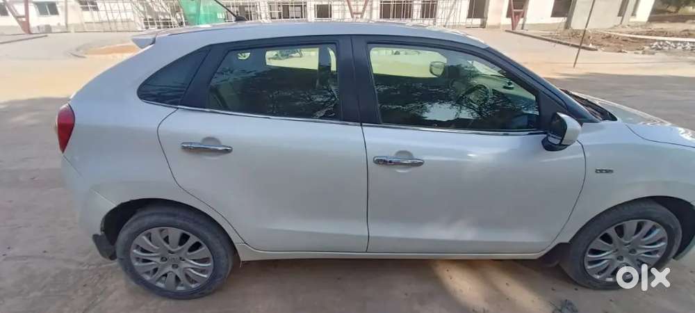 Push button start and also Company fitted alloy wheels