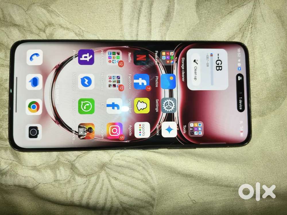 Oppo reno 12 .5g. Bill box charger