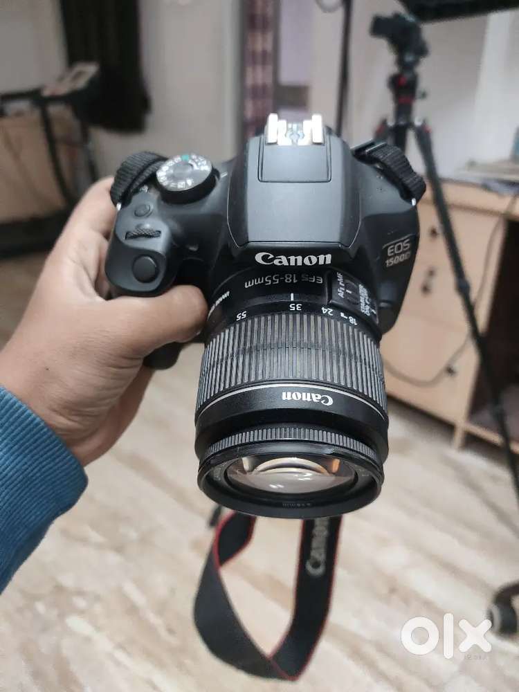 Canon 1500D