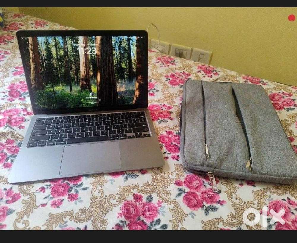 Mackbook laptop for sell