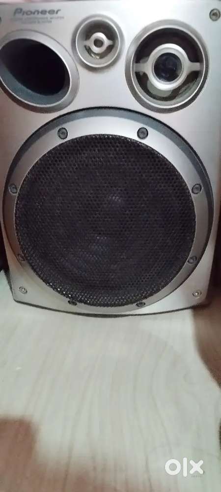 Pioneer 100w speaker