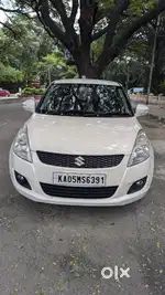 Maruti Suzuki Swift VXI, 2016, Petrol