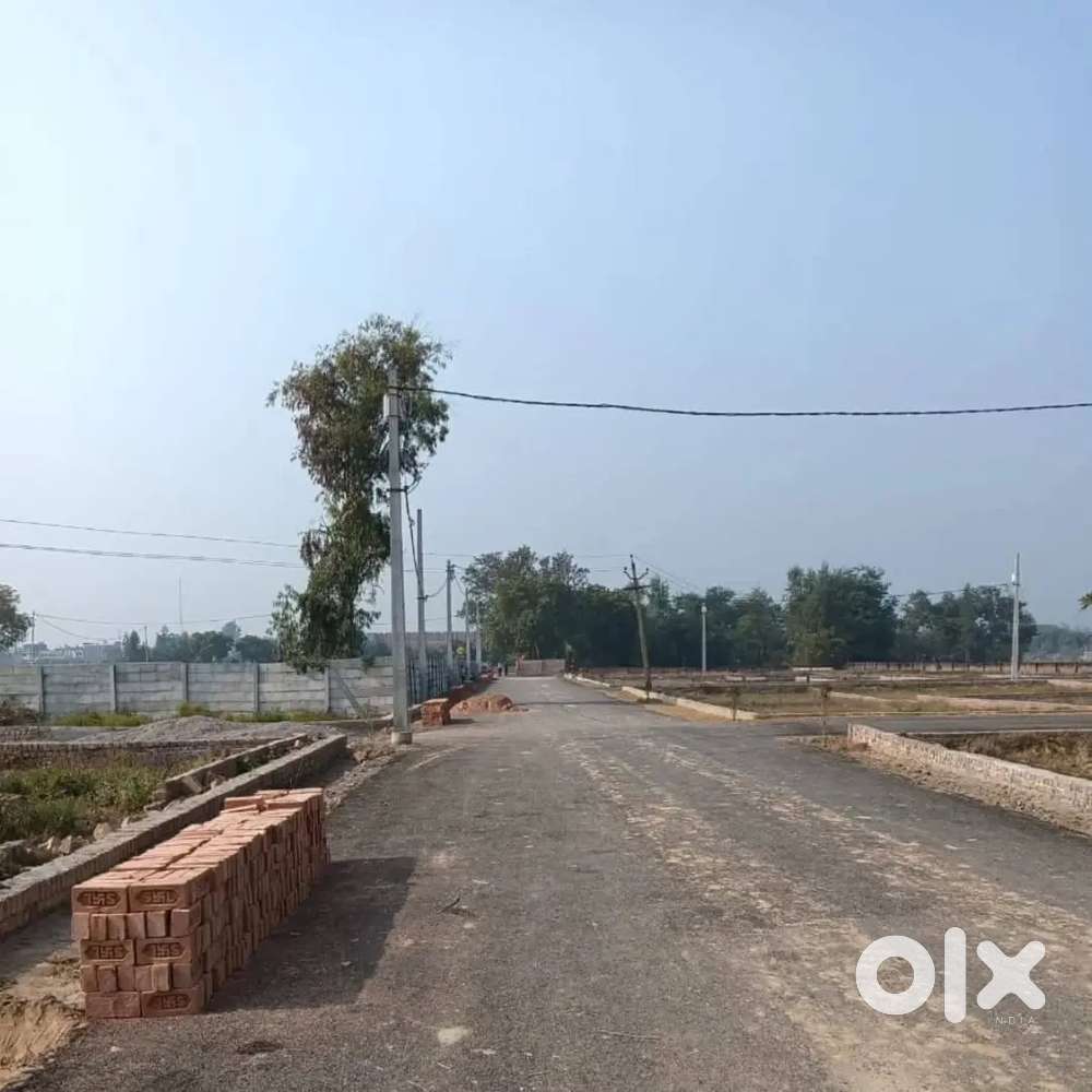 सुल्तानपुर रोड पर छोटे बड़े प्लाट ले बैंक लोन के साथ घर बनवा के रहने