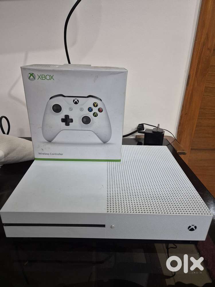 Xbox One 1 TB disc edition