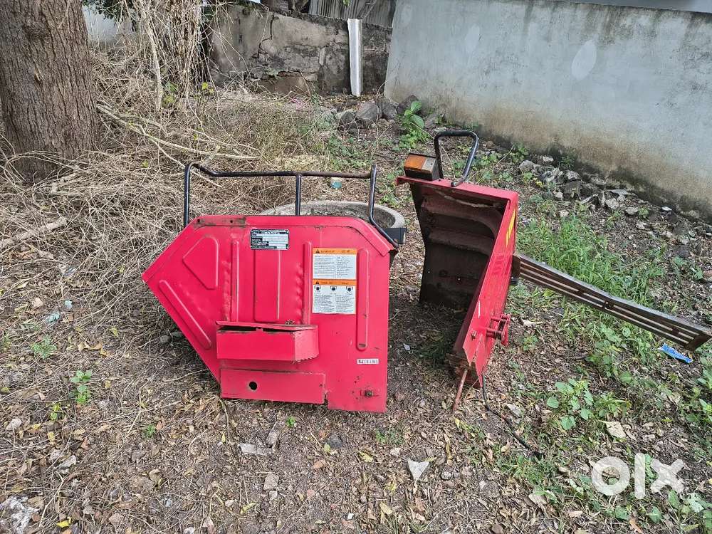 Mahindra tractor original mudgers+ battery case + Swaraj bumper