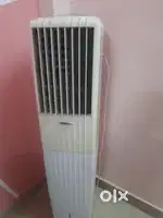 Symphony cooler with remote in new condition