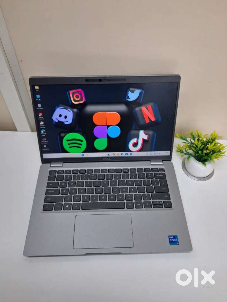 Dell Latitude 5420 i7 11th Gen / 8GB RAM / 256GB SSD / 14 Display