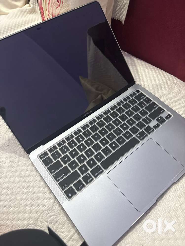 Macbook M1