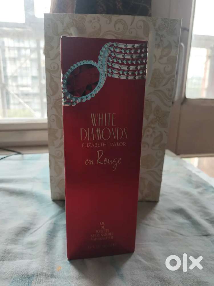 White Diamonds Perfume
