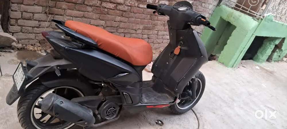 Aprilia Strome 160 Powerfull Pckup Good Cndition 2018 model RC Milegi