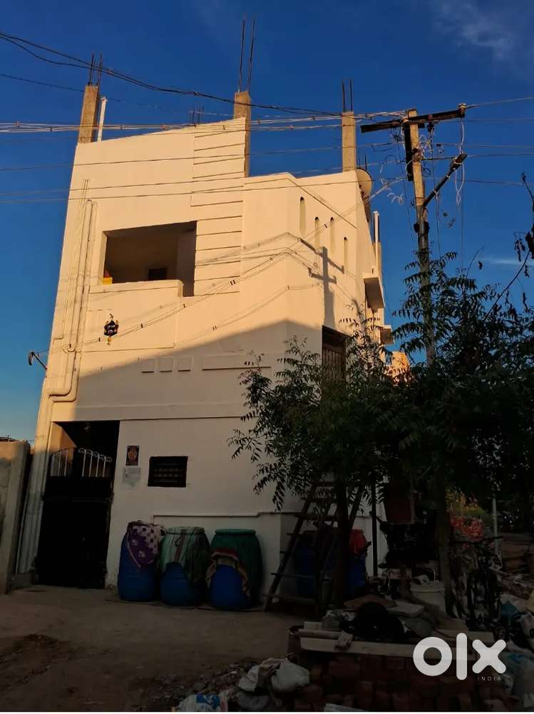 கீழ் வீடு 1bhk போக்கியம் 6.5L Ukkadam Gmnagar Gandhi nagar