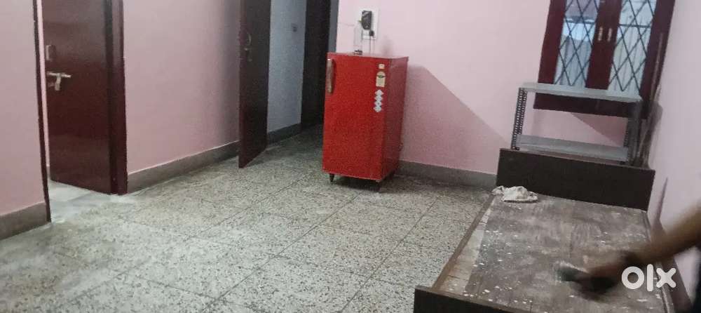 2 bhk house first floor channilal Chauraha