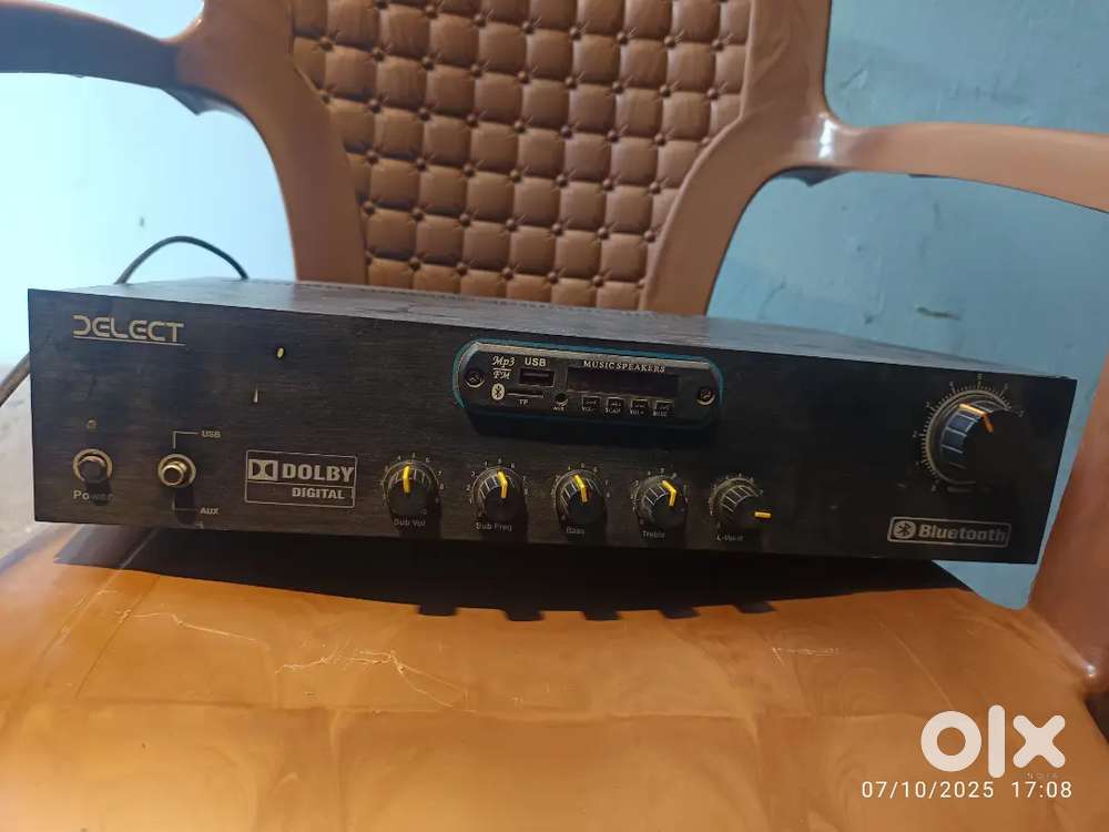 2.1 amp and 10sub woofer(plye wood ) good condition