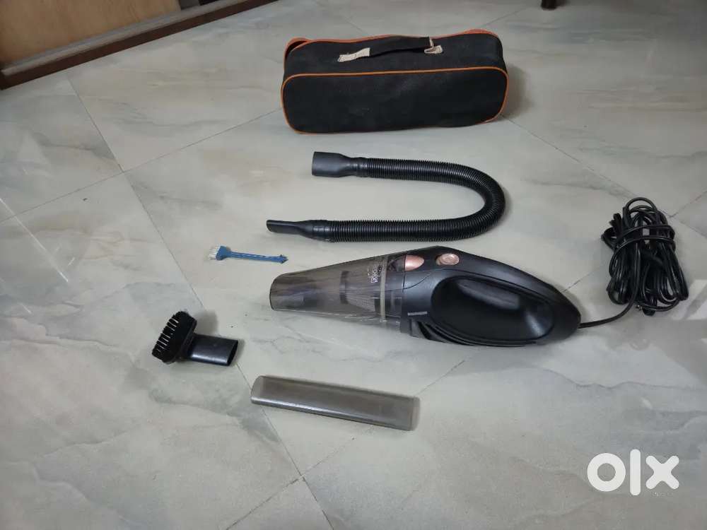 Car vaccum cleaner in excellent condition