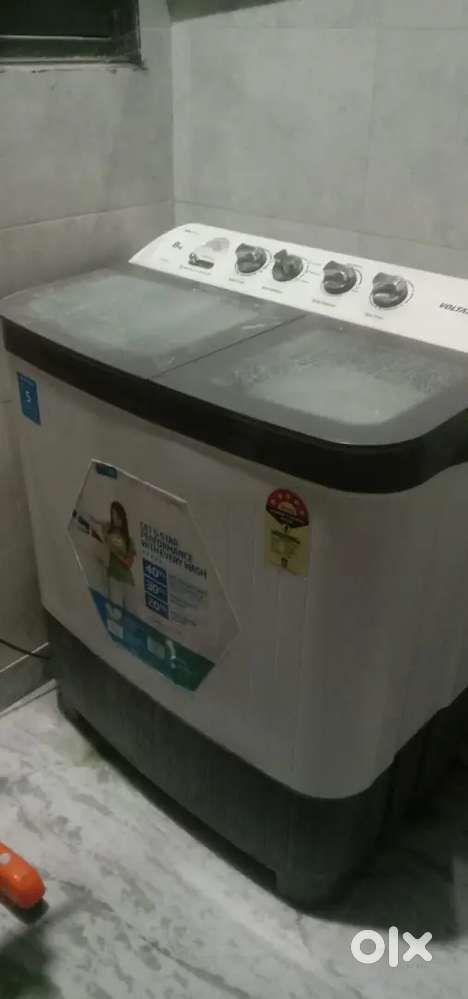 Voltas semi automatic washing machine