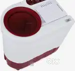 Whirlpool 7kg semi automatic top load red