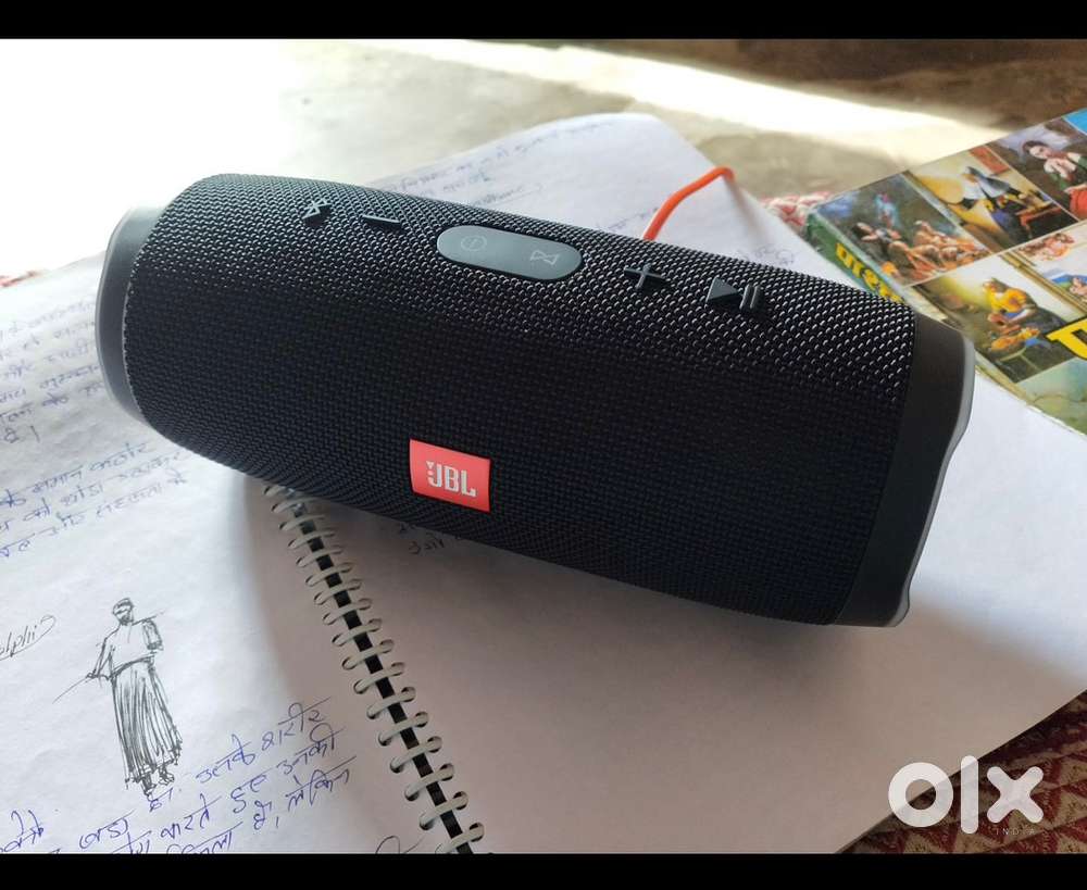 JBL CHARGE 3 Bluetooth speaker