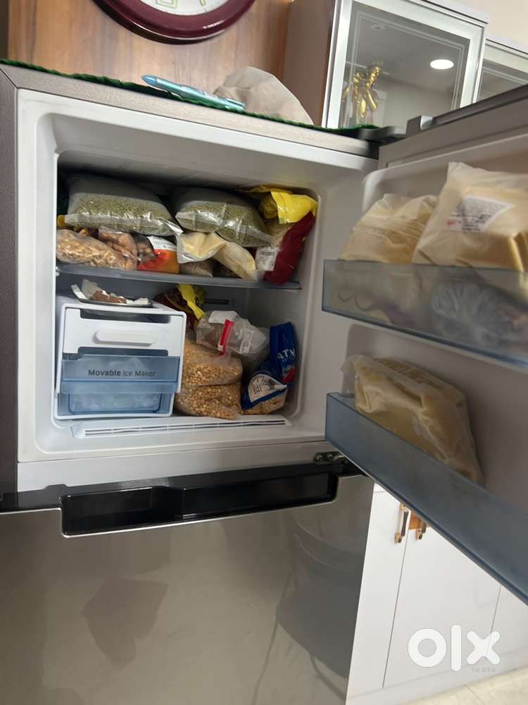 Samsung 243 liters with convertible freezer for sale 5k only