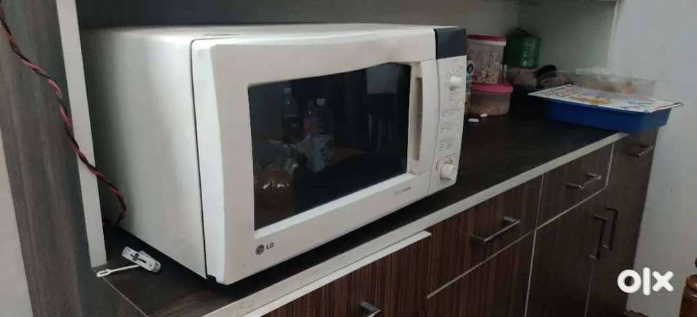 LG Microwave oven, Best Quality, available for sale.