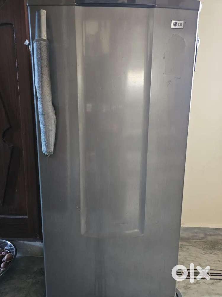 LG good condition fridge