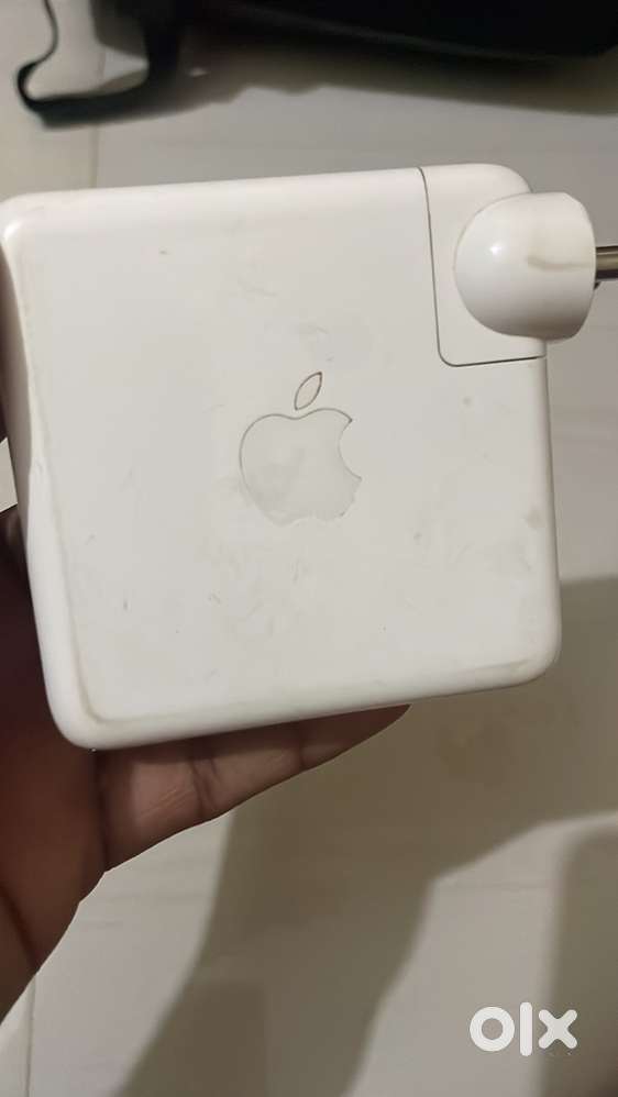 Macbook Adapter