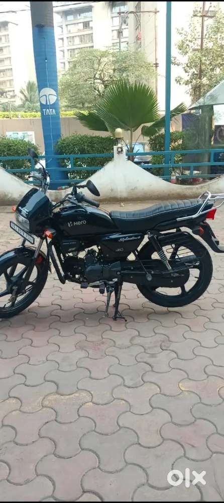 Ek hi sal hua hai gadi ko aur 1 free service Baki Hai