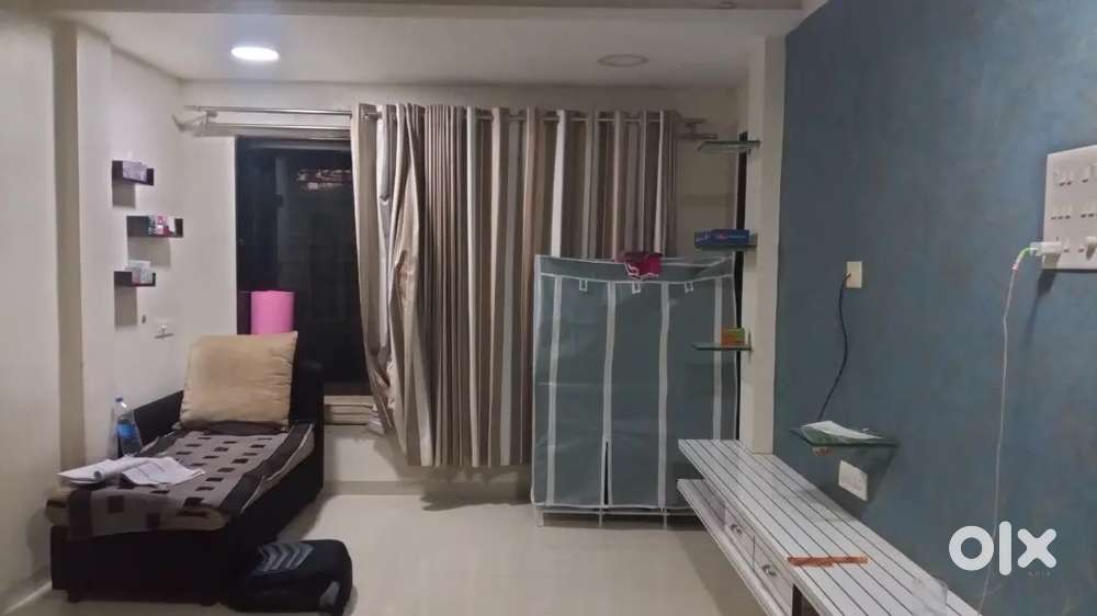 Required one female roommate in bed room.