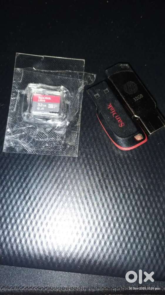 Memory card and pen drive
