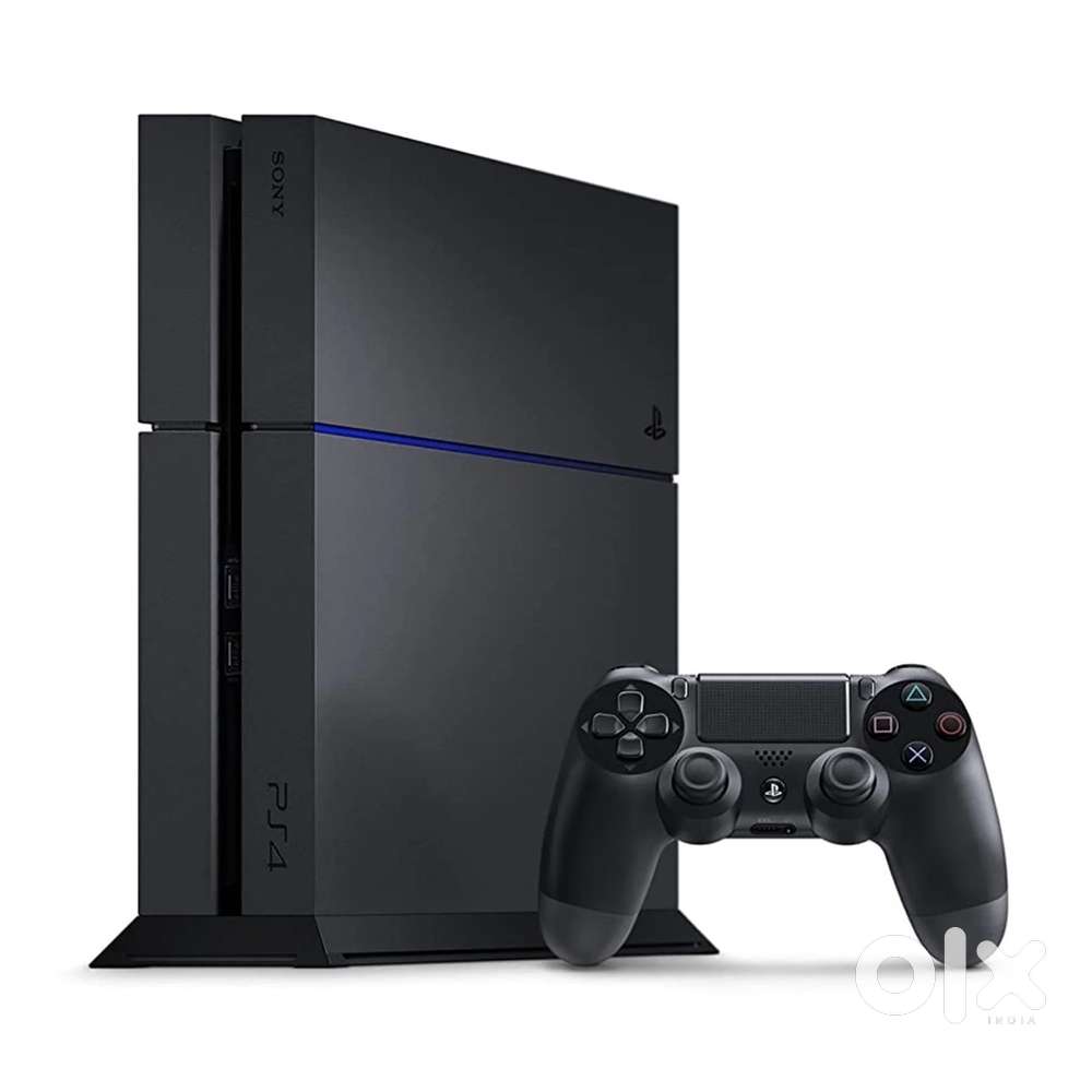 Sony PlayStation 4 1TB + 2 Dualshock 4 Controllers