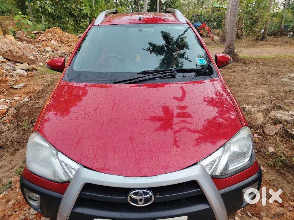 Toyota Etios Cross 2014 Petrol 85000 Km Driven