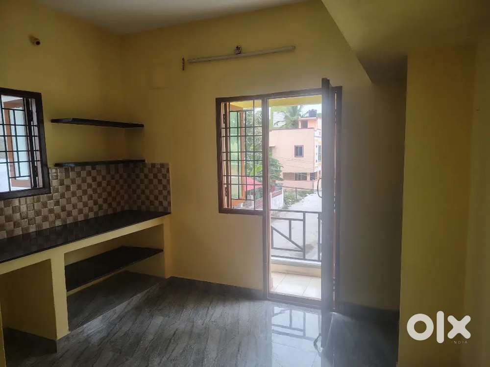 1 BHK Rent House in Santhosapuram