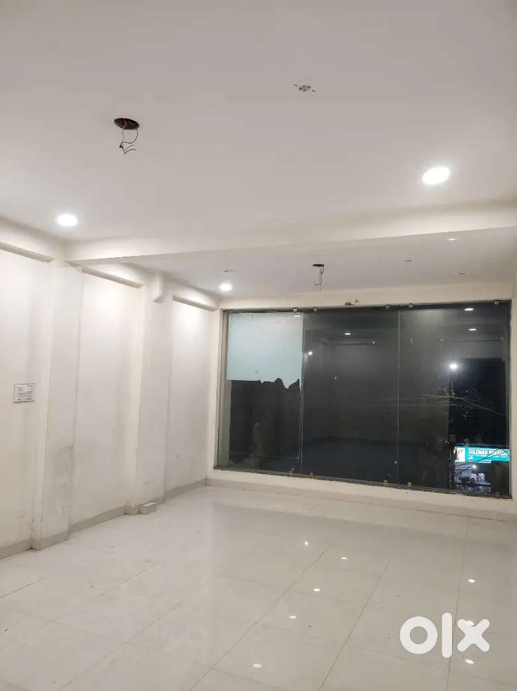 One big holl office go down work k lyh