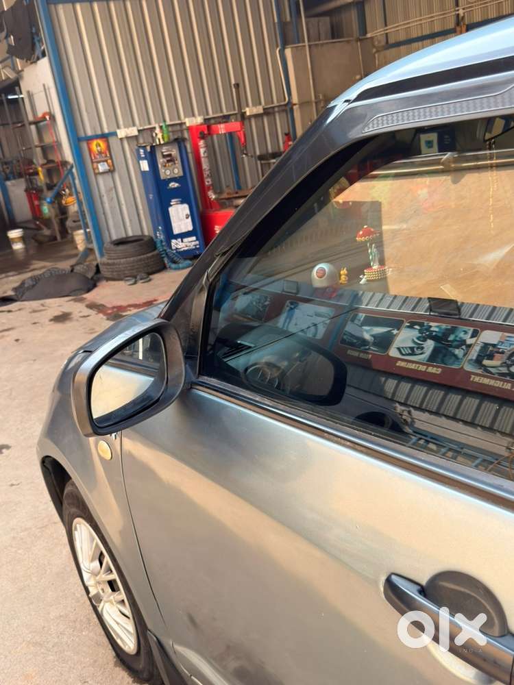 SWIFT CAR AZURA GREY