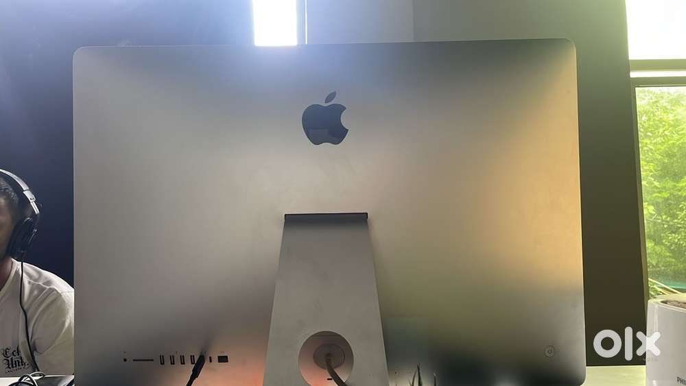 Imac 27 inch.