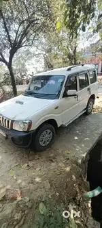 Mahindra Scorpio 2015 Diesel 98052 Km Driven peper sab ok hai