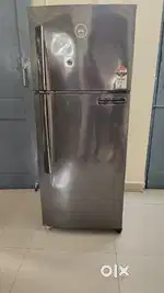 Double door LG fridge