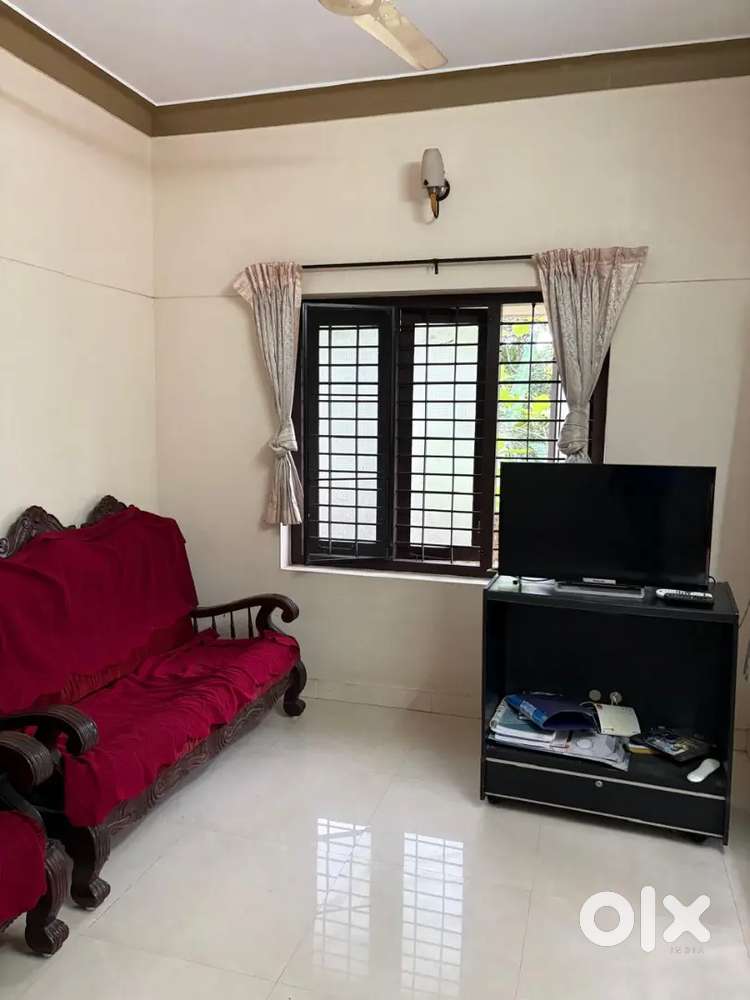 Fully furnished 3BHK+ on rent 700 Meters  from Kazhakuttom