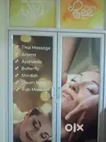 We are looking for spa therapist and telicoler female