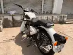 Royal Enfield Bullet 350 Classic