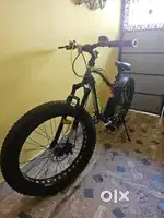 Hero Sprint Fat bicycle 3 years old dual disc brakes