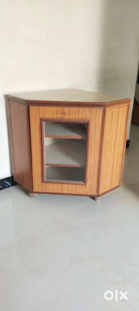 Tv cornar  wooden