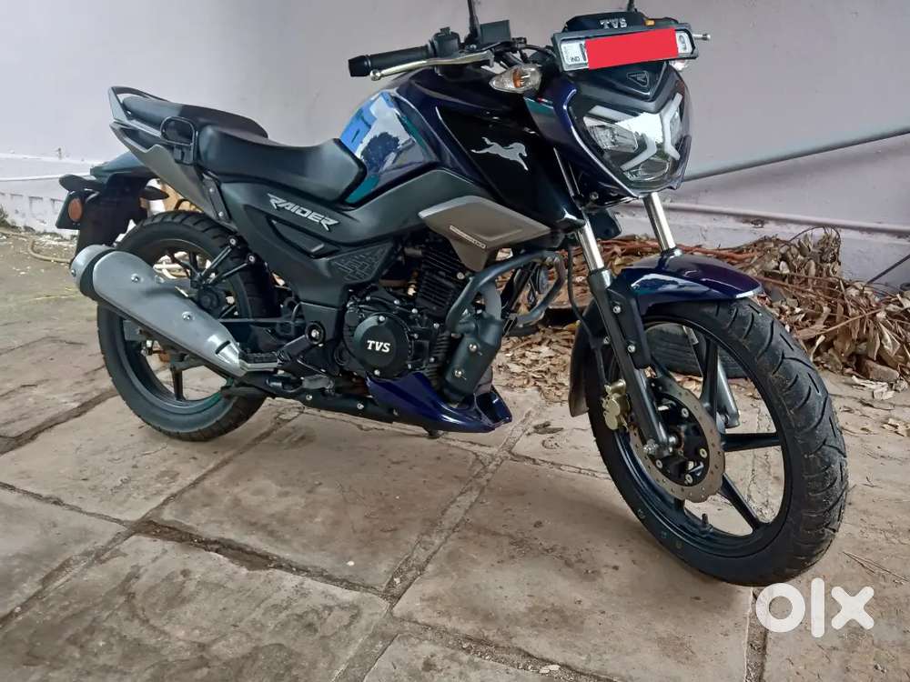 TVS Raider 125 ,2024 model, split seat ,urgent sell  new top condition